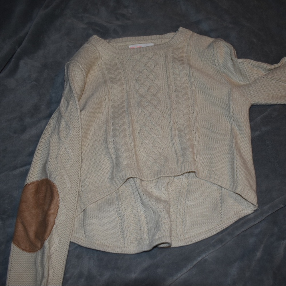 Cropped Cable Knit Sweater